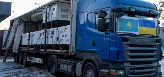 Казахський бізнес передав генератори для потреб медичних закладів України
