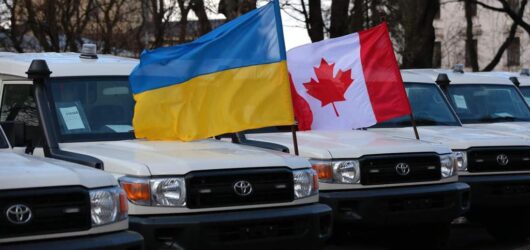Україна отримала 100 нових унікальних медичних позашляховиків.
